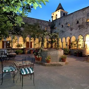 Luna Convento Отель